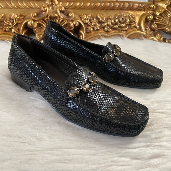Stuart Weitzman Croc Jeweled Loafers - Picture 13 of 15